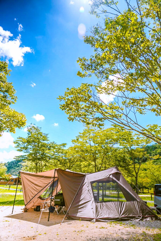 ランドベース6Pro.はファミリーキャンプに最適 坊主キャンパー