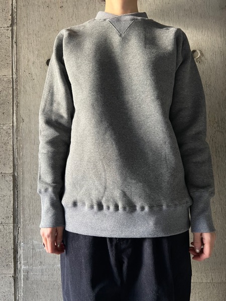 atelier naruse アトリエナルセ / 裏毛コットンモックネックスウェット