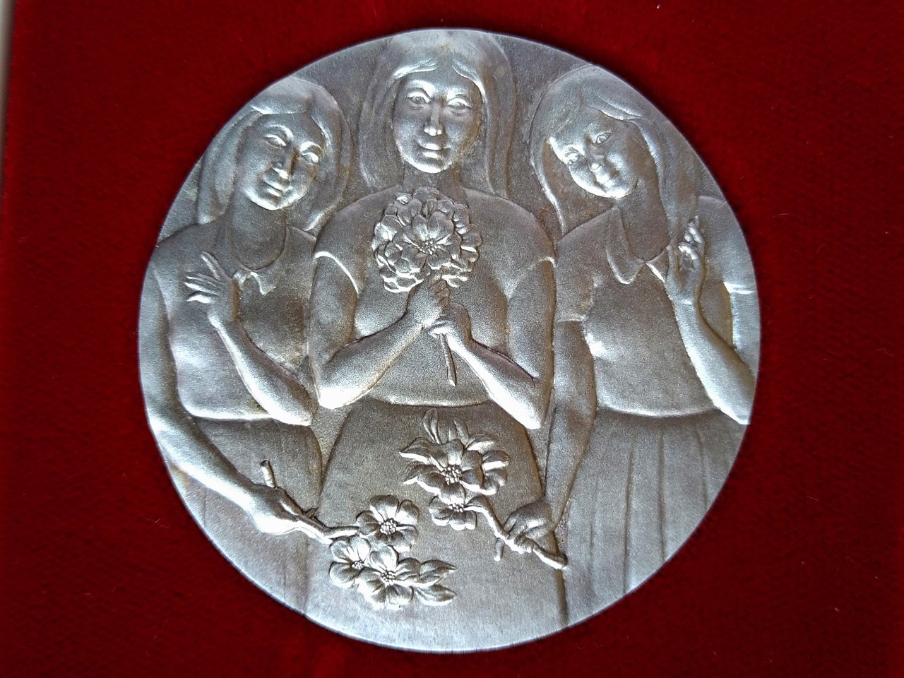 造幣局製「桜の通り抜け記念メダル」の価格一覧 | 金銀砂子・造幣局の