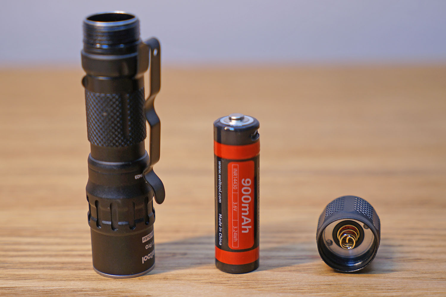 Weltool T1 Pro TAC 14500 フラッシュライトレビュー – KINO BLOG