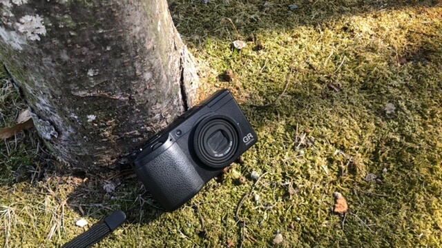 履き潰すジーンズのようにラフなカメラ、RICOH GR digital II。｜記憶