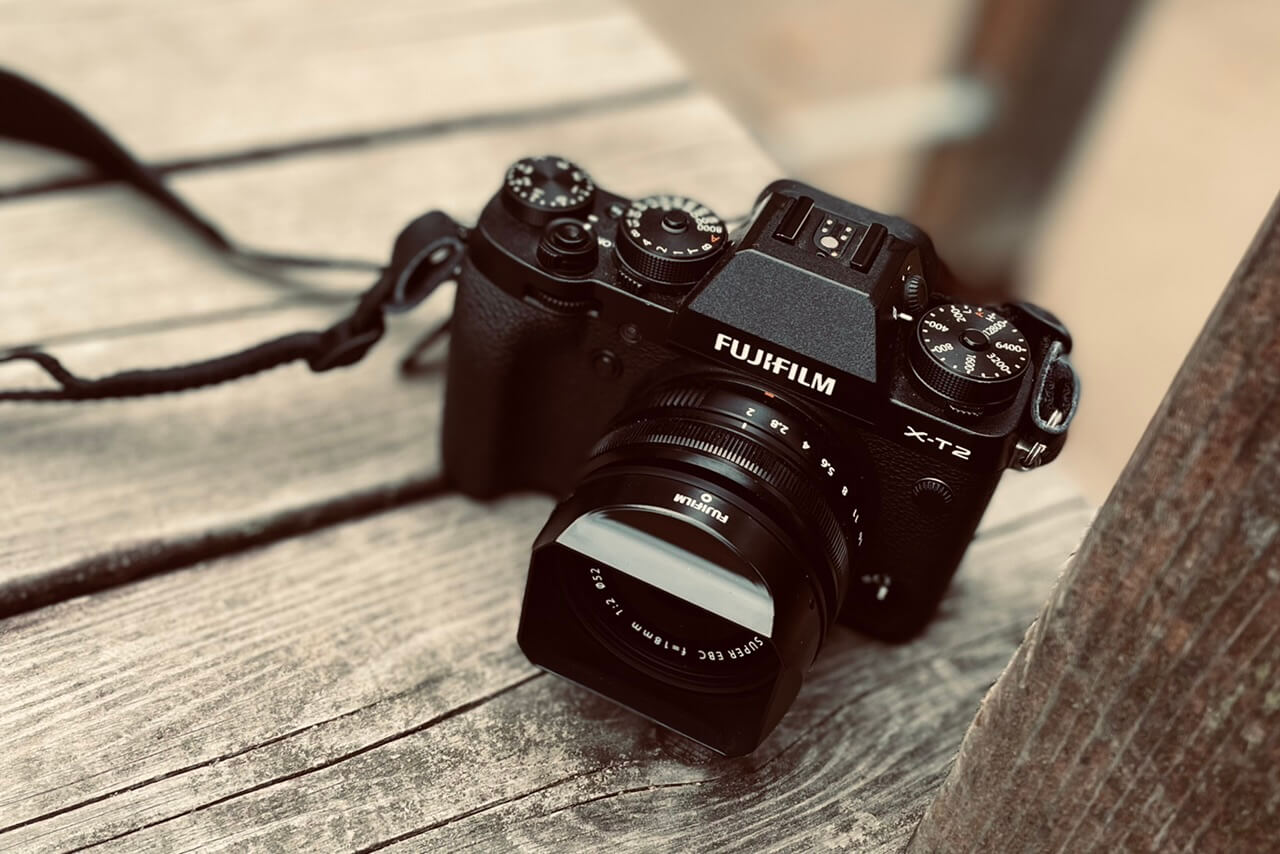 不思議と古くならないFUJIFILMのカメラたち。｜記憶カメラ