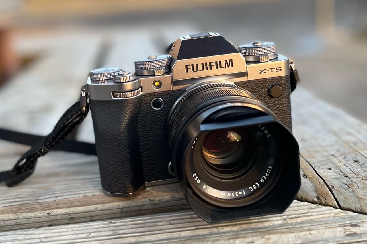ただひたすら、FUJIFILM X-T5 シルバーボディの写真あげておきます