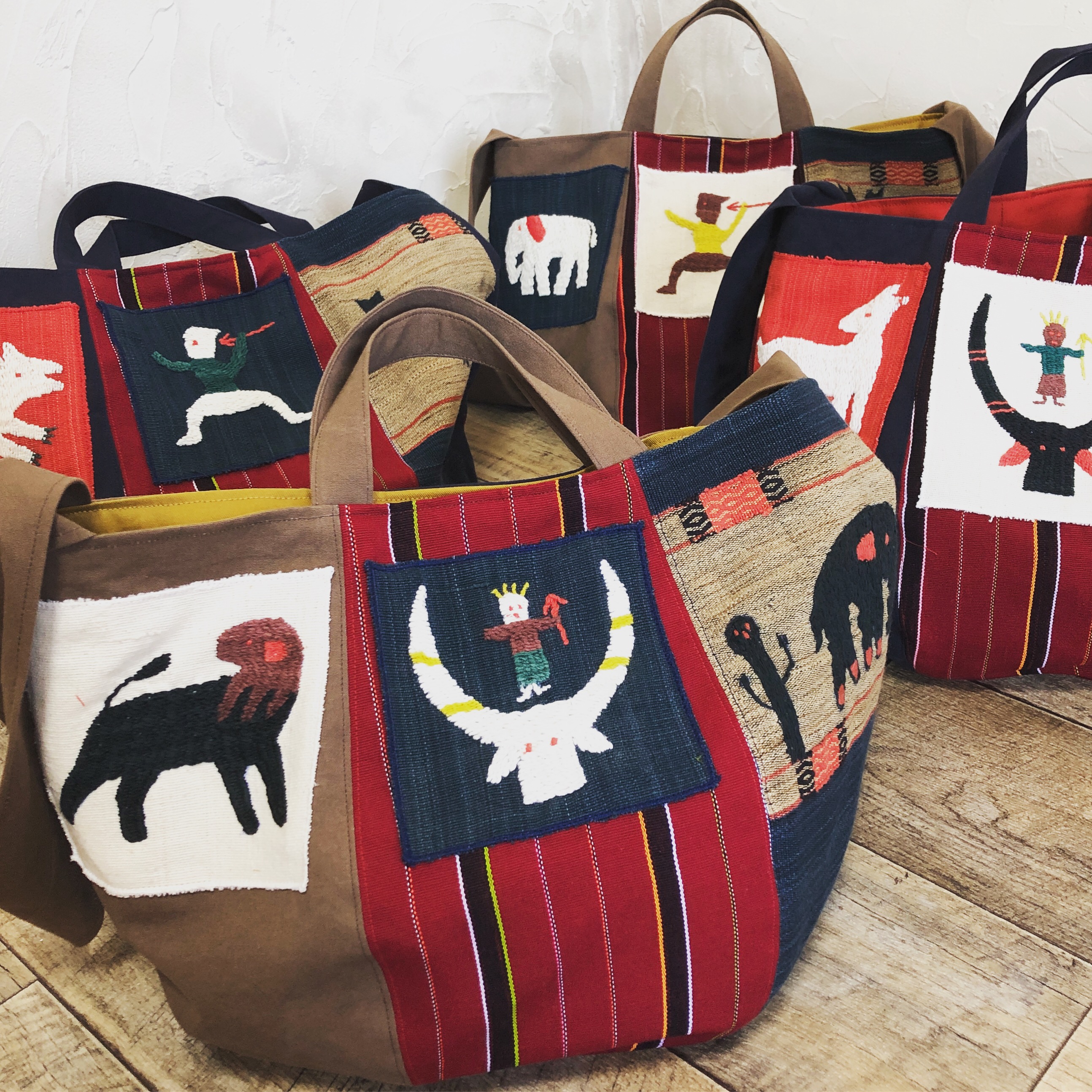 ミャンマー・ナガ族の手刺繍布シリーズ。6月のバッグ展で大放出 | kibi