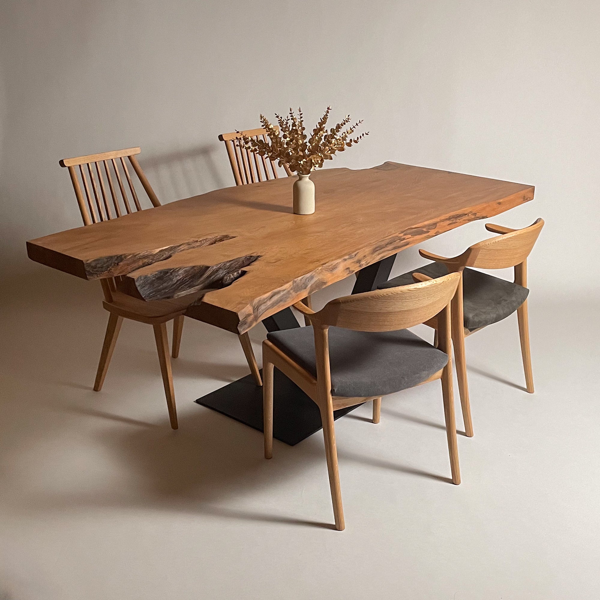 KIDOMEIMOKU 屋久杉一枚板ダイニングテーブル｜180cm(6人掛け