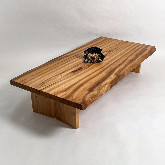 楠一枚板ローテーブル｜鬼童銘木（KIDOMEIMOKU） – 【公式】鬼童銘木