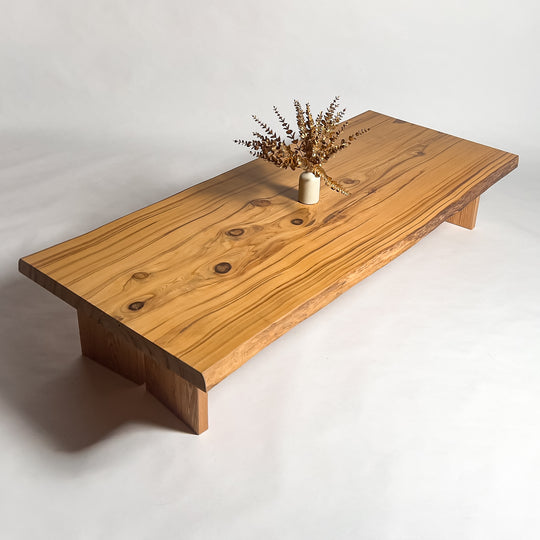 一枚板テーブル 屋久杉(やくすぎ)｜鬼童銘木（KIDOMEIMOKU） – 【公式