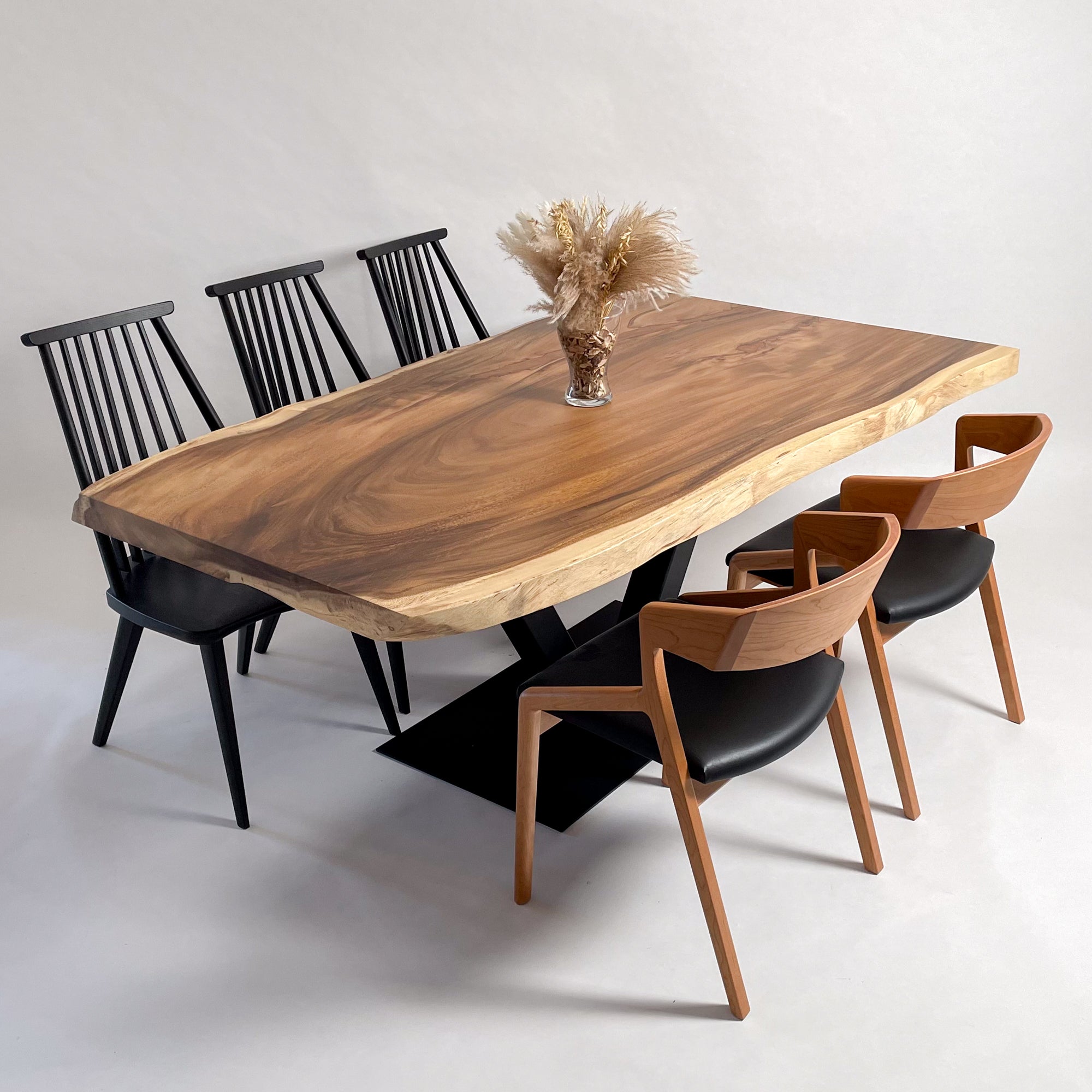 KIDOMEIMOKU モンキーポッド一枚板ダイニングテーブル｜190cm(6人掛け