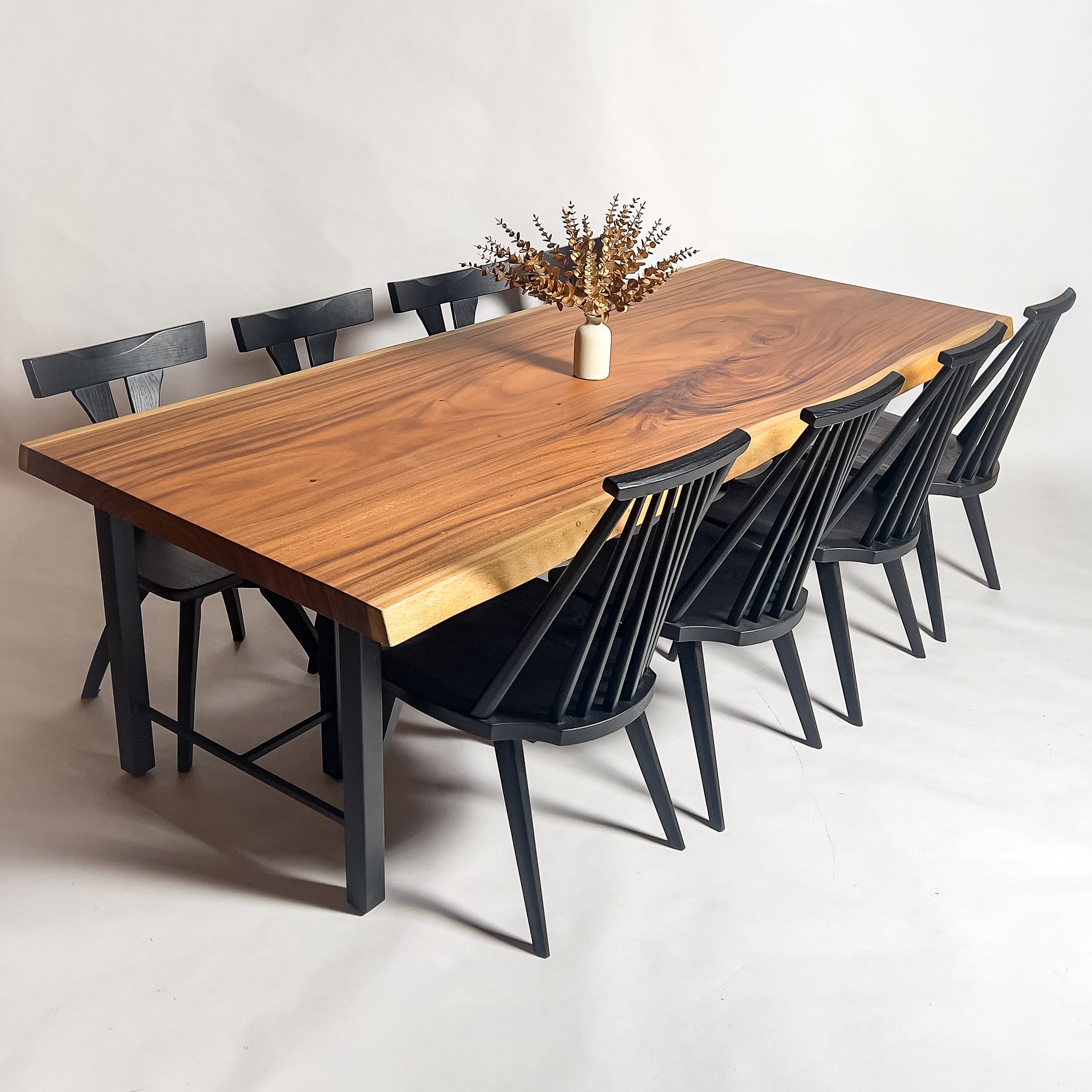 KIDO MEIMOKU モンキーポッド一枚板ダイニングテーブル｜241cm（6～8人