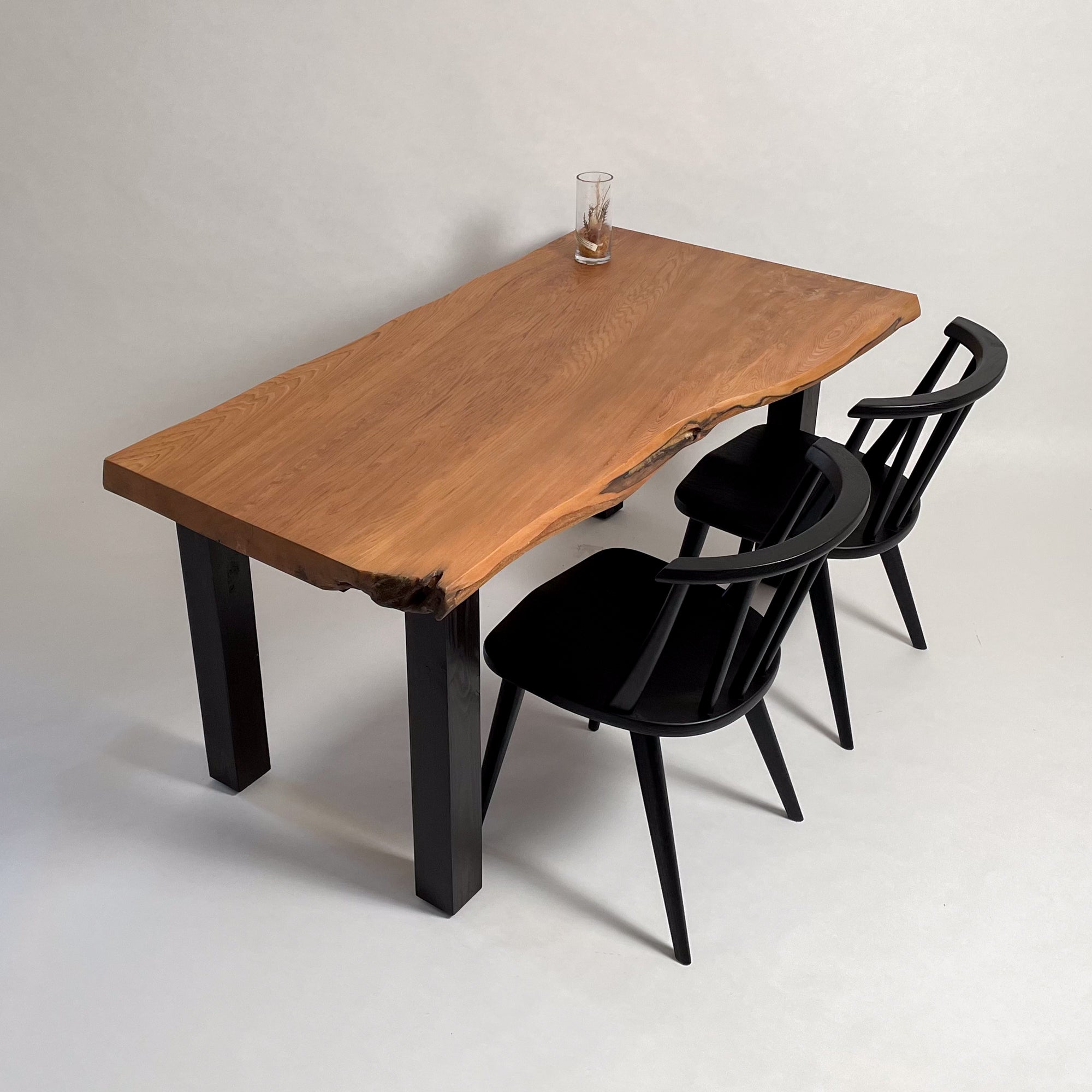 KIDOMEIMOKU 屋久杉一枚板カウンター｜150cm(2人掛け) – 【公式】鬼童