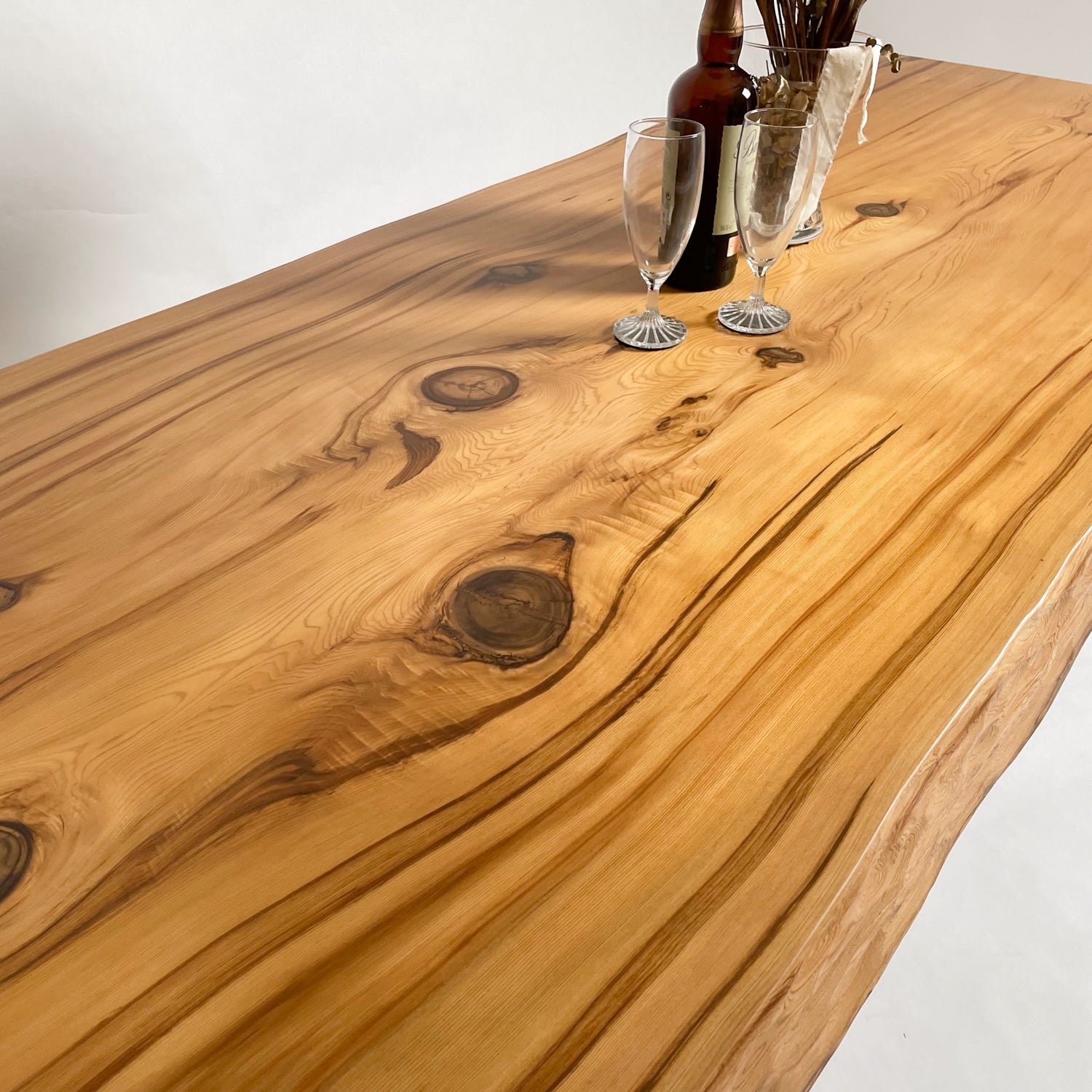 KIDOMEIMOKU 屋久杉一枚板ダイニングテーブル｜195cm(6人掛け