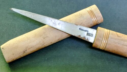 中古の坂光繰小刀を綺麗にしたある休日 – 切り出し小刀