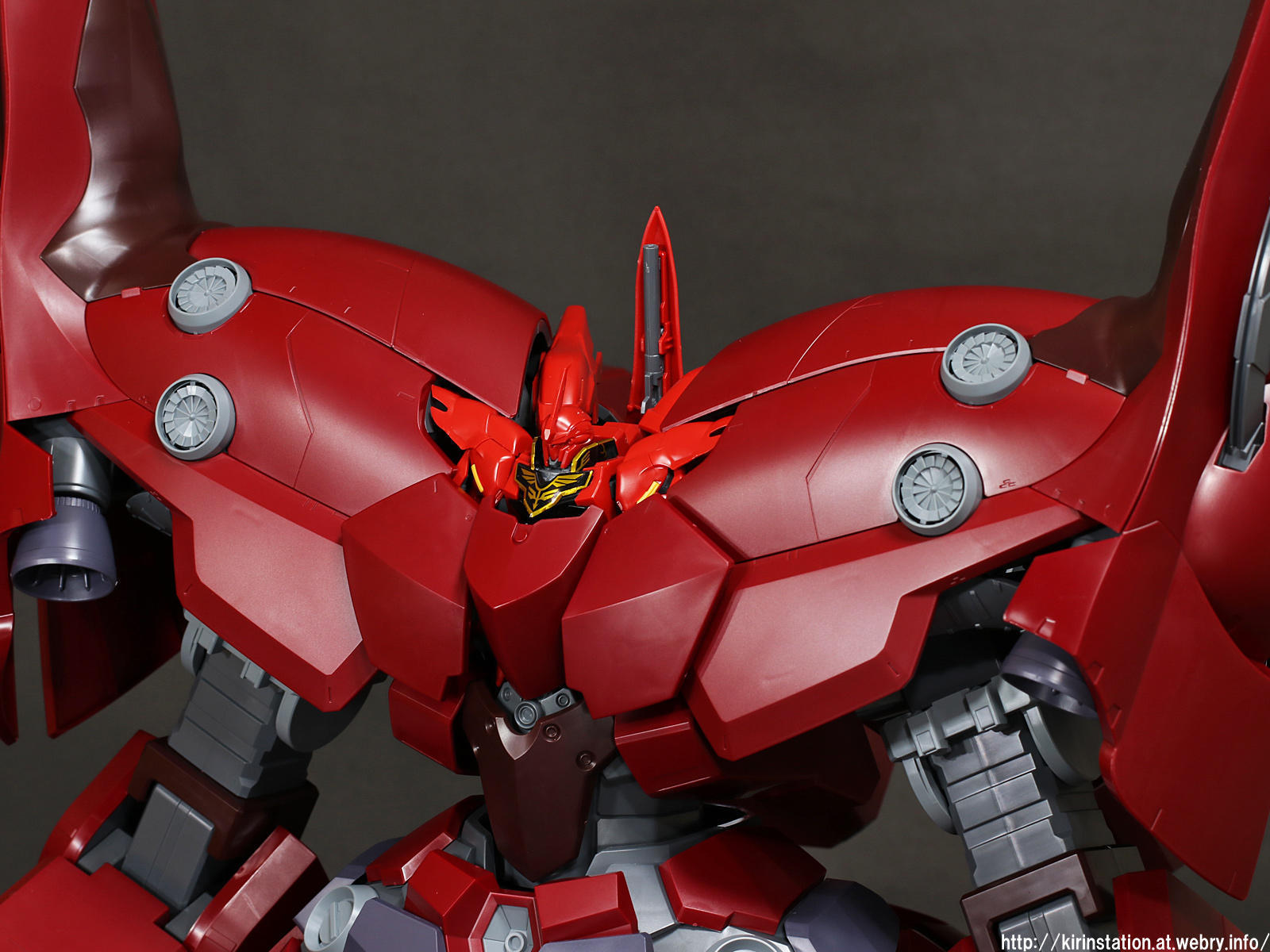 HGUC ネオ・ジオング 素組みレビュー 前編: KirinStation