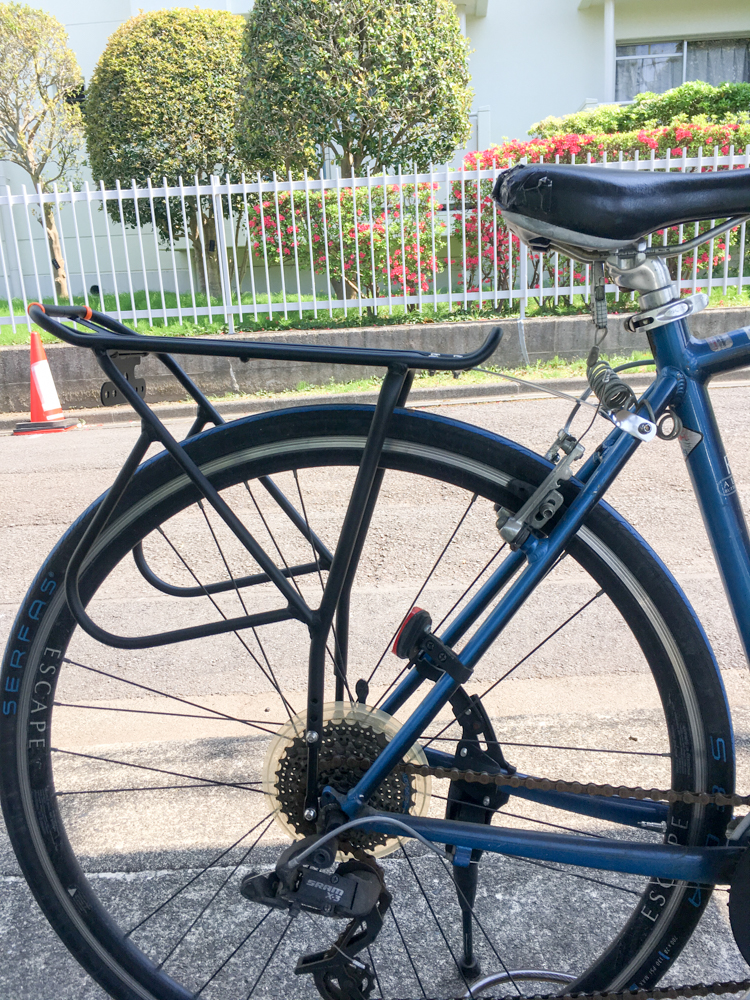 簡単！GIANT ESCAPE R3に自転車用リアキャリアを取り付ける方法