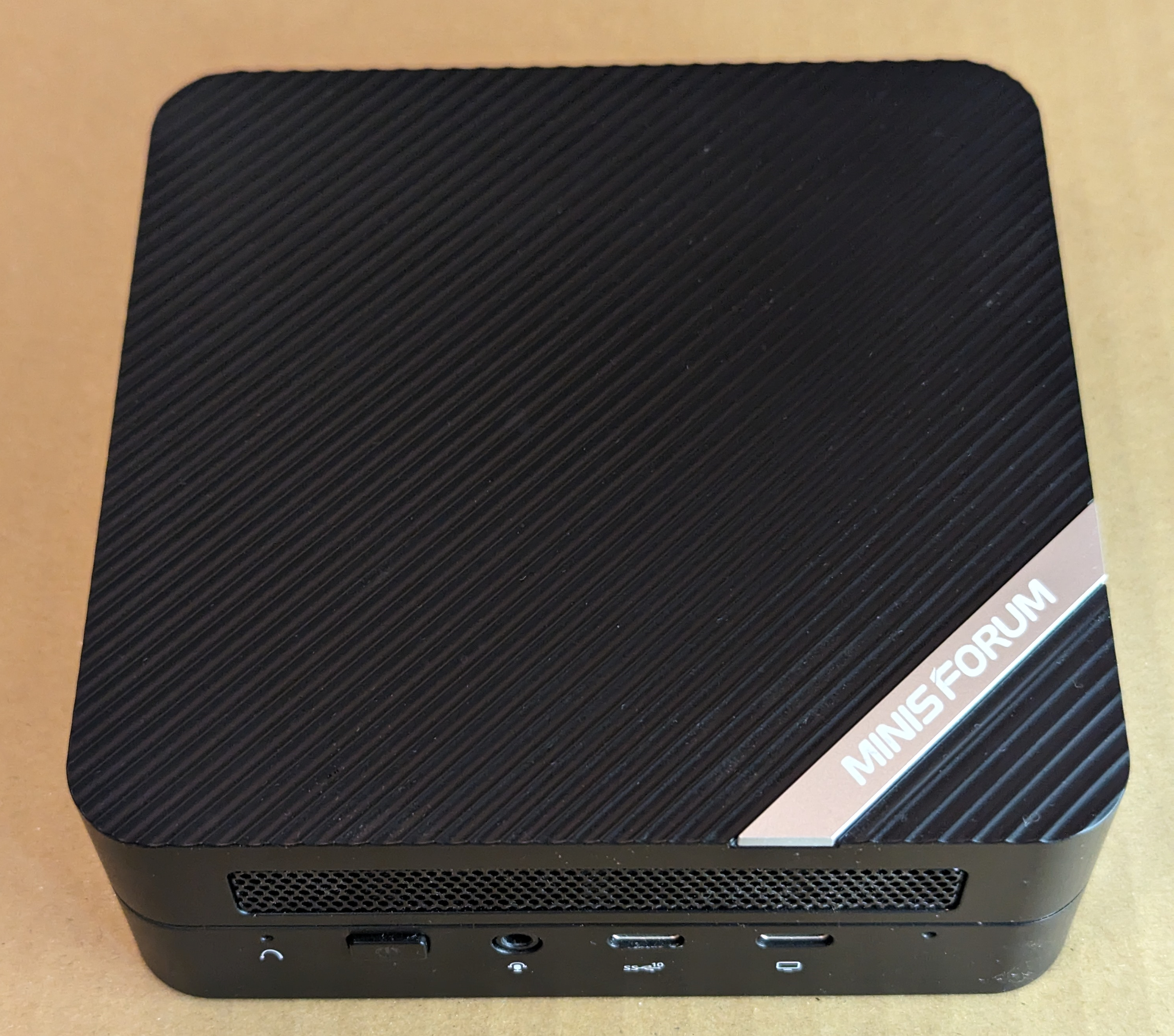 Windows11（Minisforum UM560）を購入したので初期セットアップして