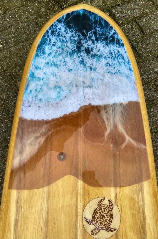 ミニロング・サーフボード》ピンテール × クルーズ性能｜お洒落な木目