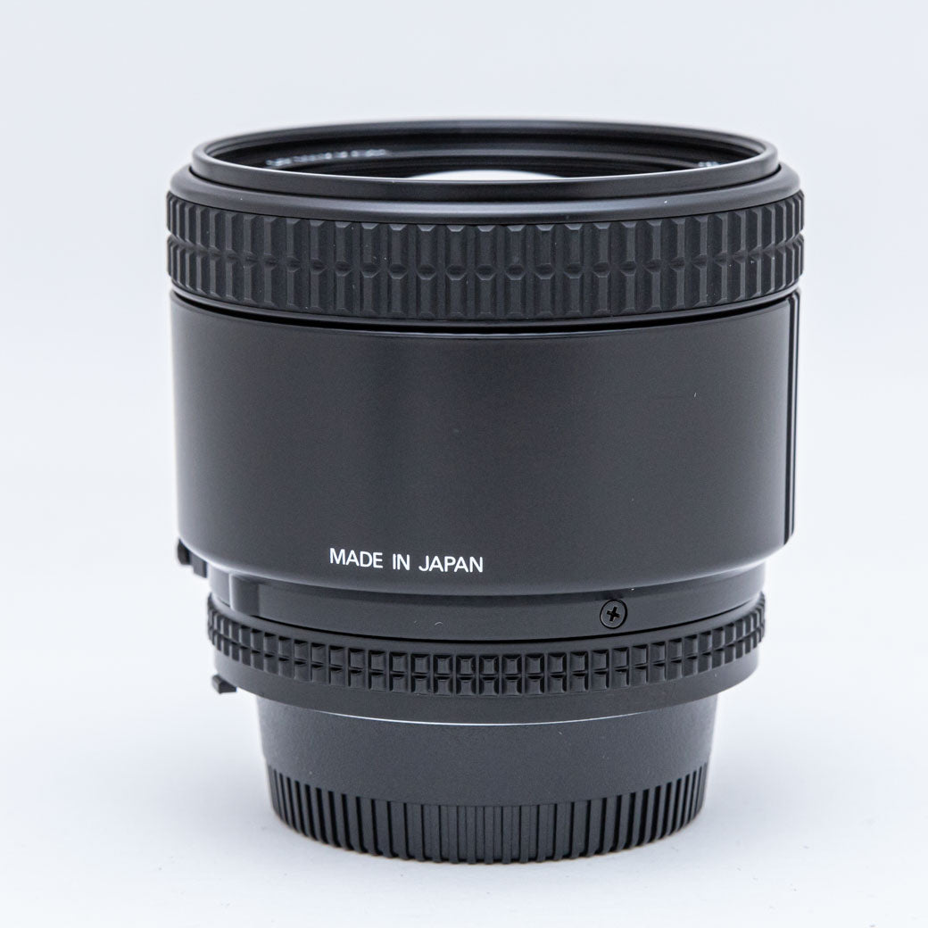 Nikon AF 85mm F1.8 – ねりま中古カメラきつね堂