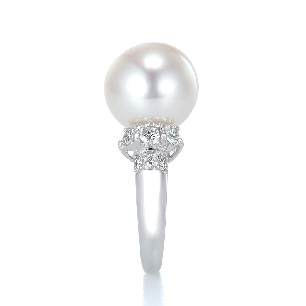 プラチナ 南洋白蝶真珠 リング （12.7ミリ D0.87ct・オーロラ