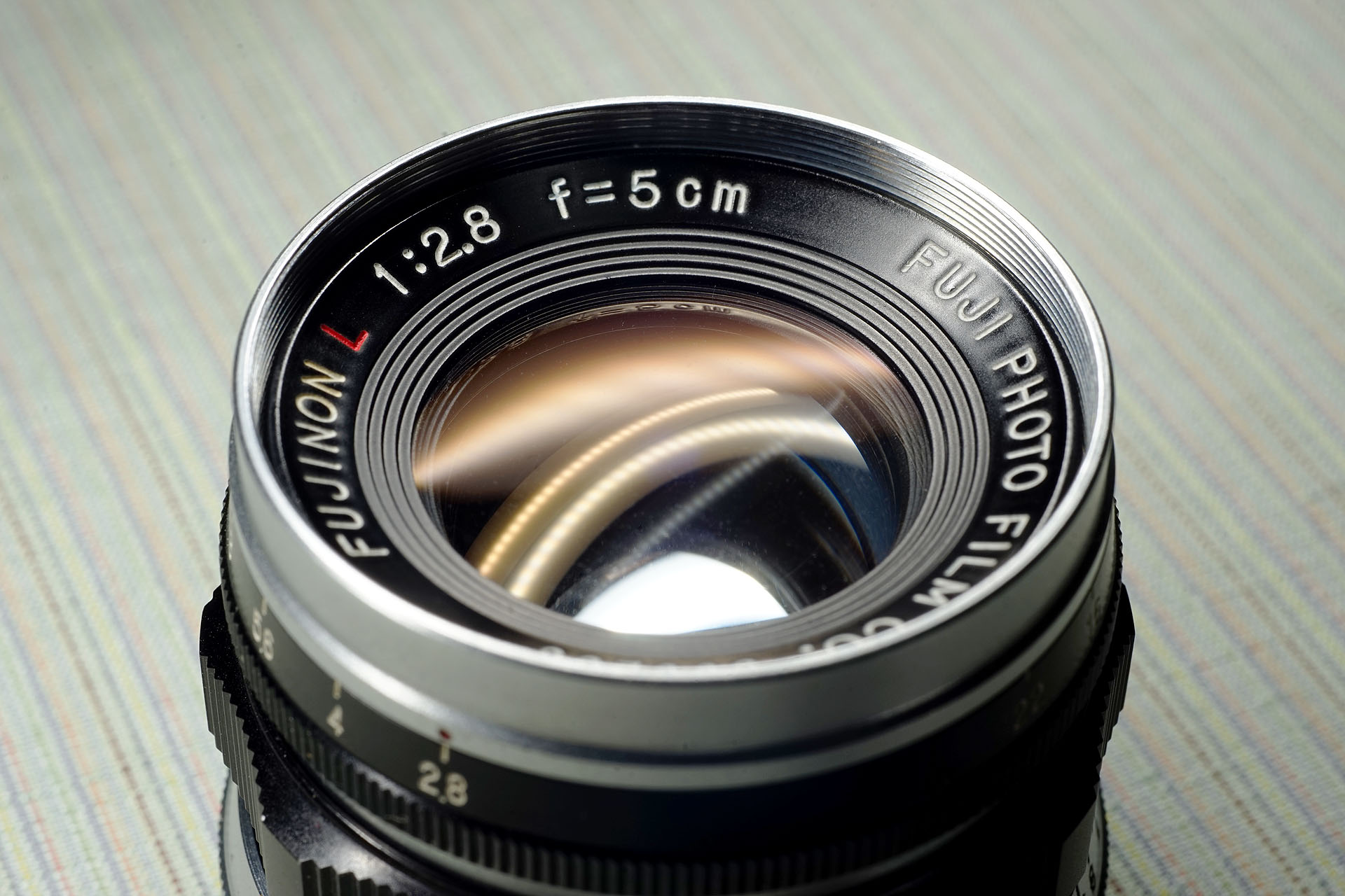 キレ良くクールな次男坊 ／ フジノン FUJINON 5cm f2.8 - koiWide