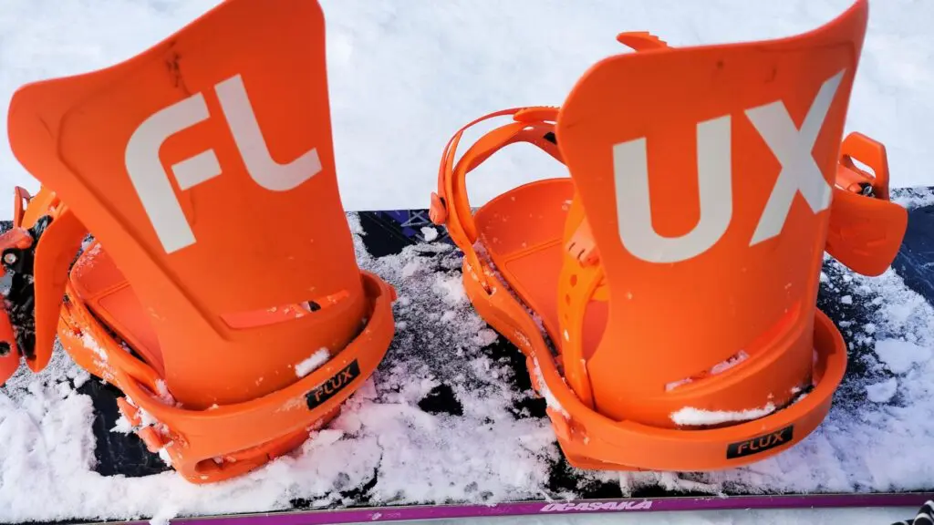 FLUX DS】24-25モデルの試乗評価レビュー！XFと同じベースプレートで