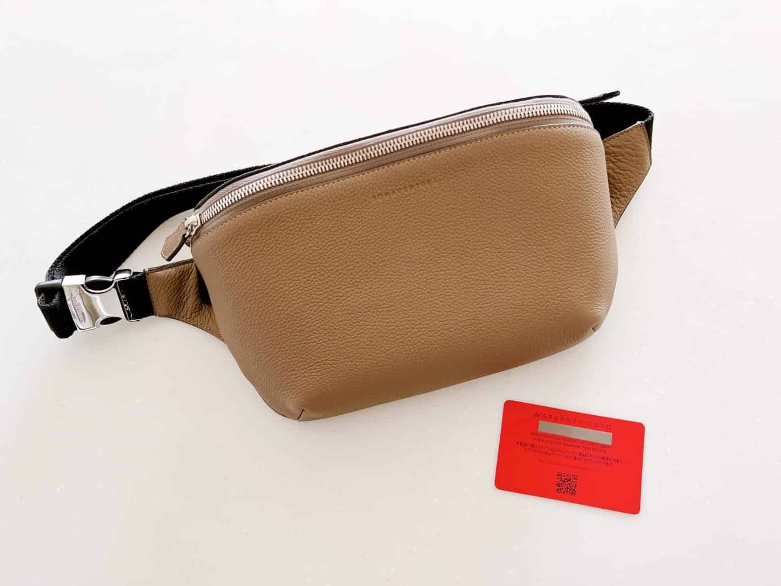 ボナベンチュラのリアム クロスボディバッグ シュリンクレザーを