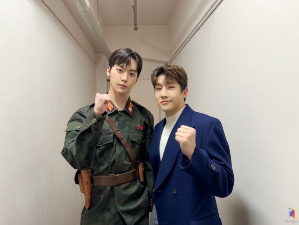 ASTRO」ジンジン＆ユンサナ、ミュージカル「愛の不時着」で日本列島を