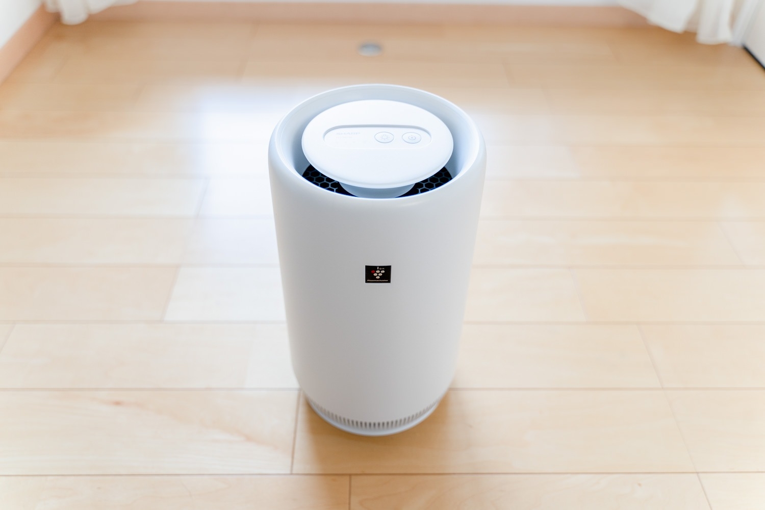 FU-NC01-W【使用レビュー】コンパクトで花粉に強い空気清浄機 シャープ