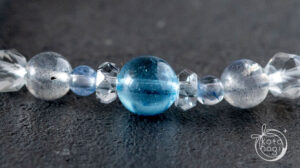 サンタマリアアクアマリン - 天然石で作るお守りブレスレット、お守り