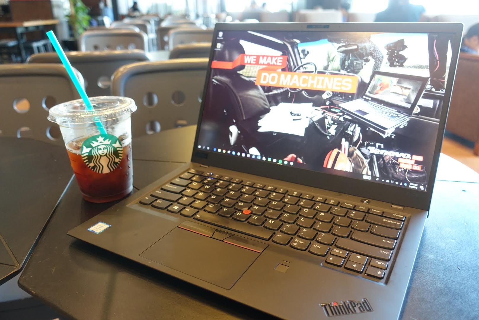 タッチパネル」導入で日々の業務を効率化！ - ThinkPad X1 Carbon