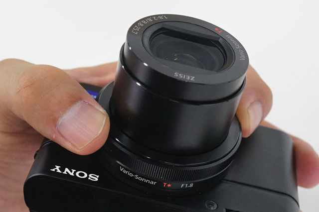 サイバーショット「RX100V」に、特定の設定で電源が入らなくなる症状