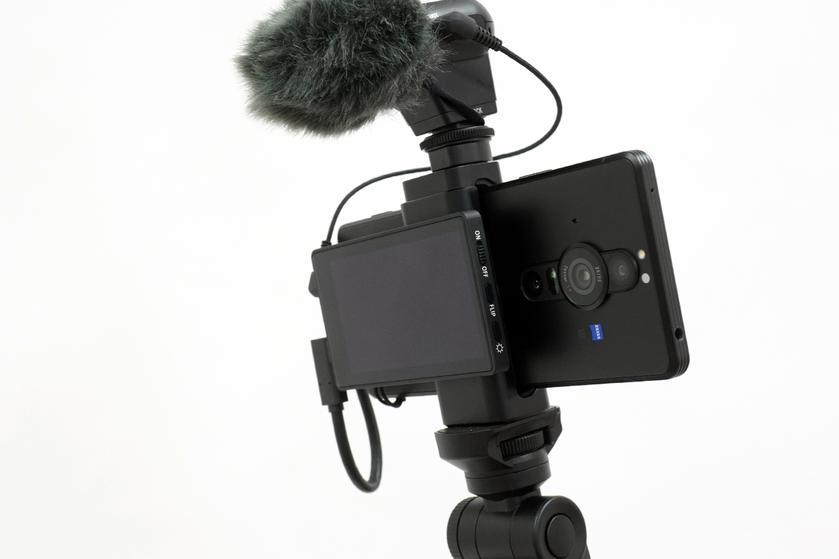 Xperia 1 VII で使えるアクセサリーを検証。「Vlog Monitor」と