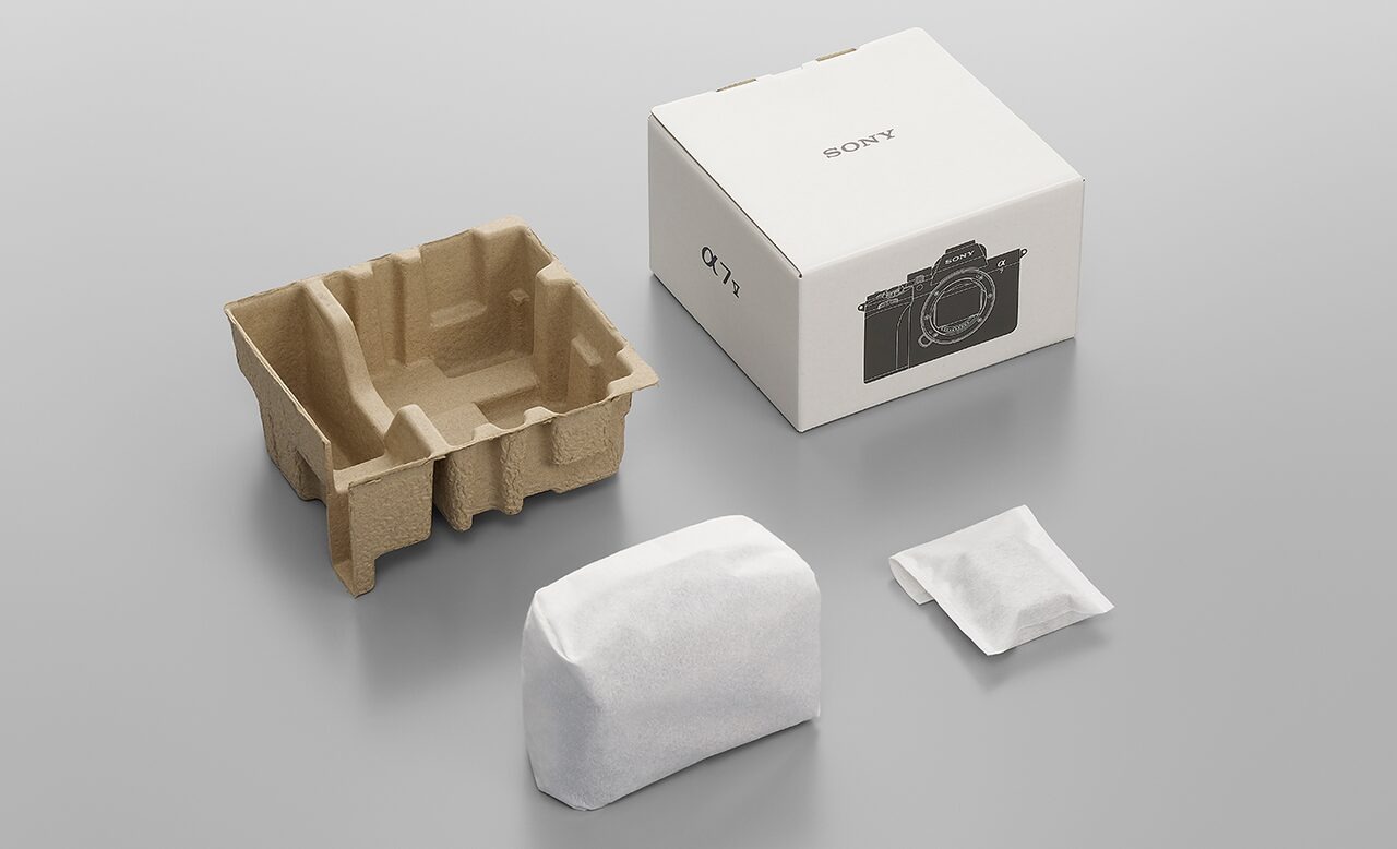 α7V「ILCE-7M5」の付属品をチェックする。これから必要になりそうな