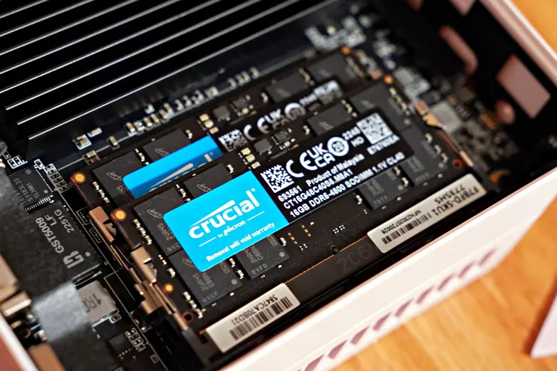 UM773 SE レビュー】一目惚れで思わず衝動買いした桜色のミニPC | ガジェ活