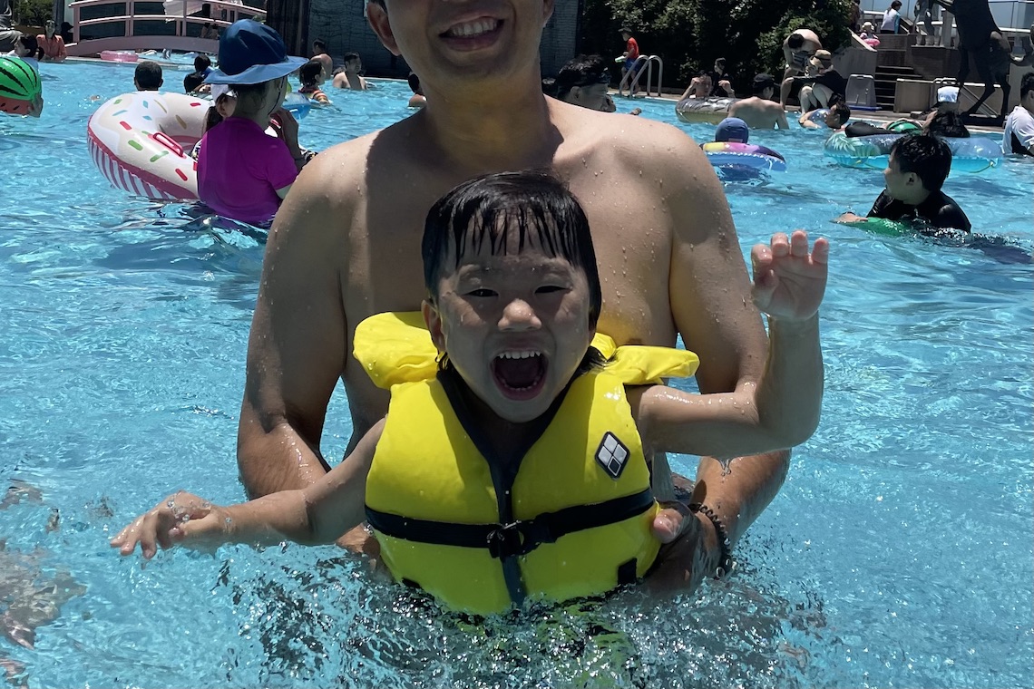 水遊びには「モンベル」の子ども用ライフジャケット一択！海や川