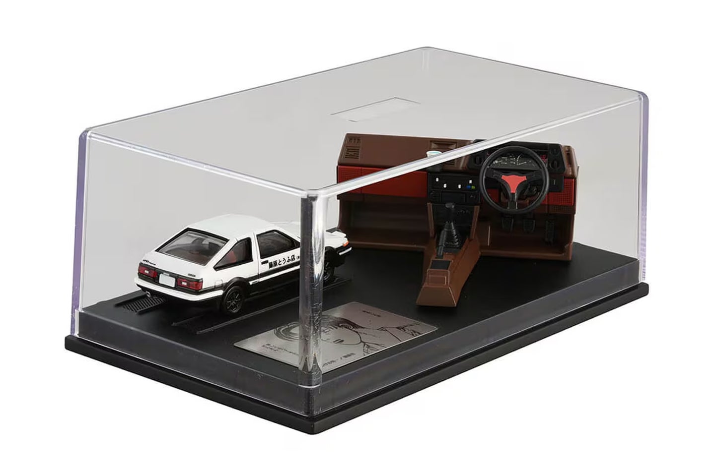 トミカから“ハチロク”のミニカー&ダッシュボードセットや“藤原豆腐店