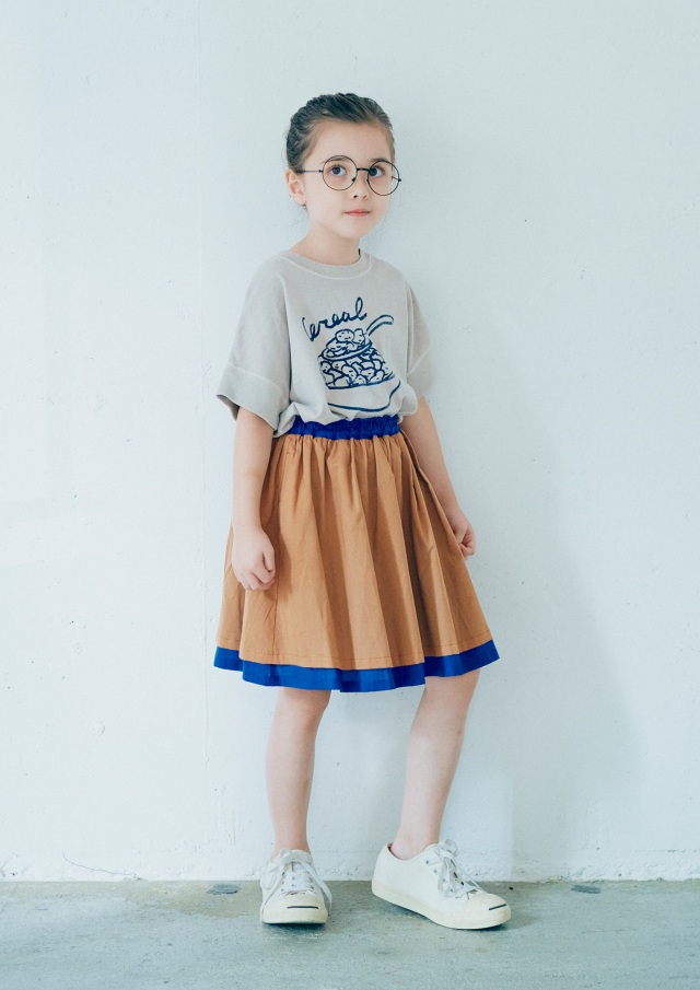 6°vocaLe ミドルサーキュラースカート（キャメル）