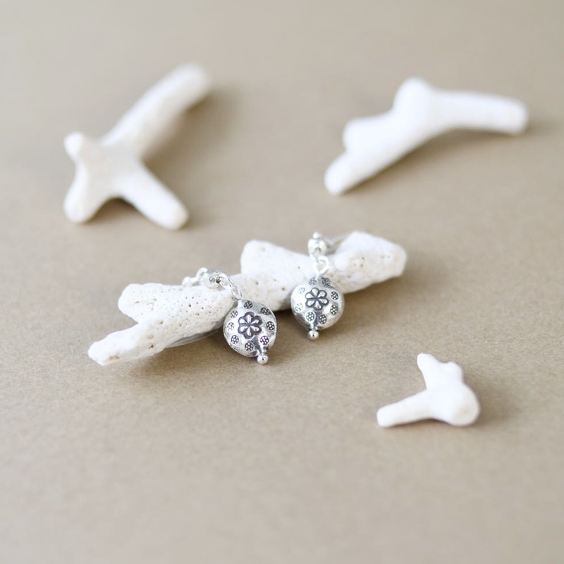 タイのカレン族のシルバー | 暮らしとおしゃれの編集室