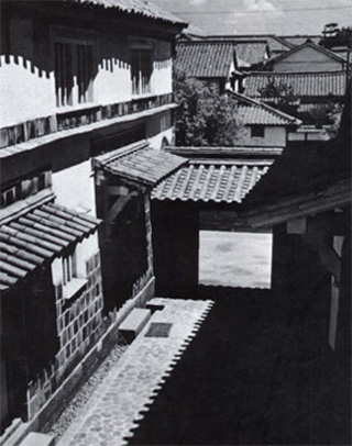 倉敷民藝館公式ホームページ・倉敷民藝館