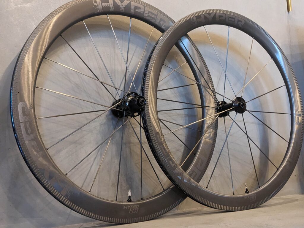 LUN (ルン) 新モデル HYPER SE カーボンホイール 【リムブレーキ