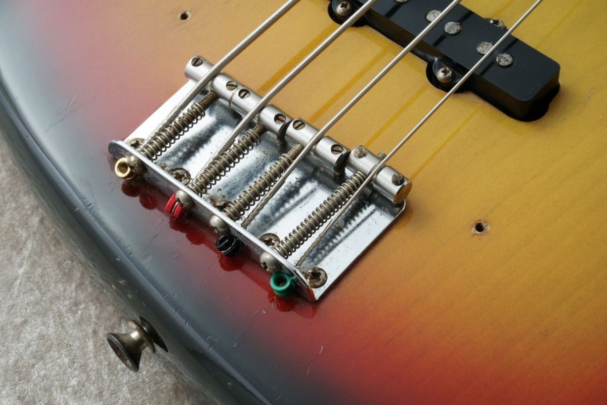 1972 Jazz Bass ~3 Tone Sunburst~ | 【クロサワ楽器店オンライン