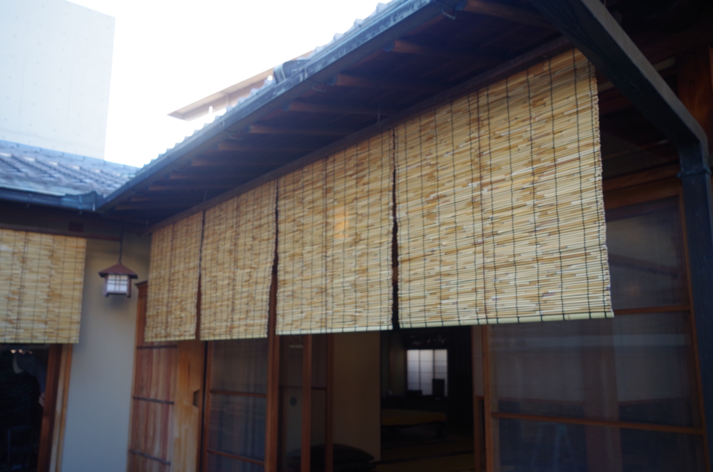 竹とすだれ西河