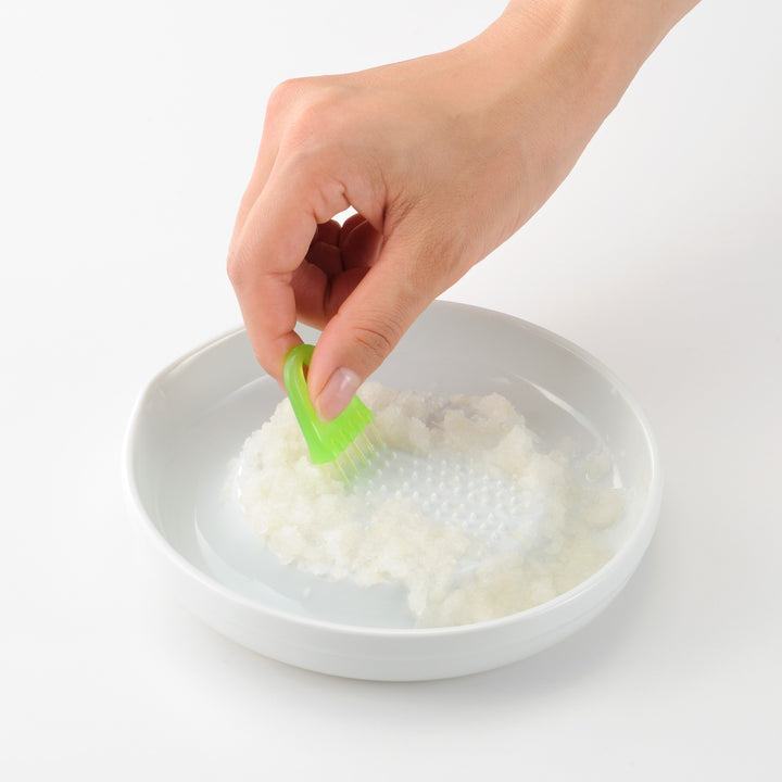 cd-18_img01_c05efd5d-c254-45b3