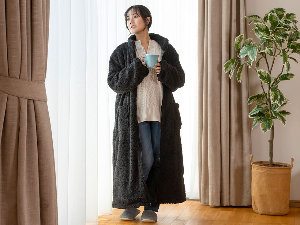 USBガウン（着る電気毛布）KDW-05224U | コイズミオンラインショップ