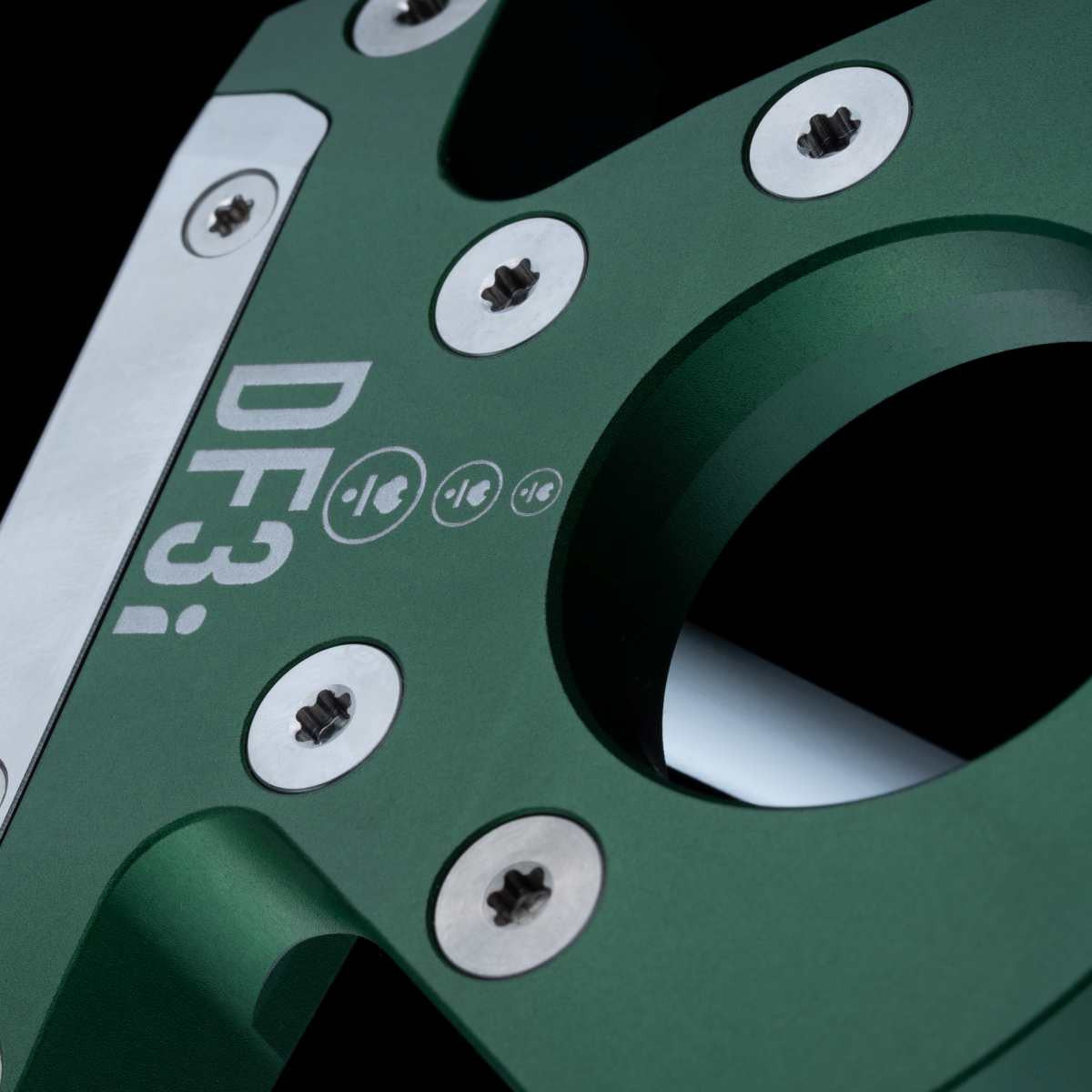 DF3（ディー・エフ3） – L.A.B. Golf（ラブ・ゴルフ）ジャパン公式