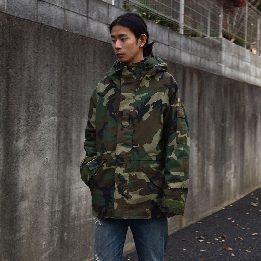90's U.S.ARMY ECWCS ウッドランドカモ ゴアテックス パーカー M-R