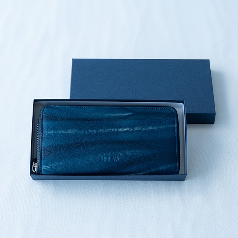 本革 藍染め 絞りラウンド長財布 | Lacycle mall（ラシクルモール）