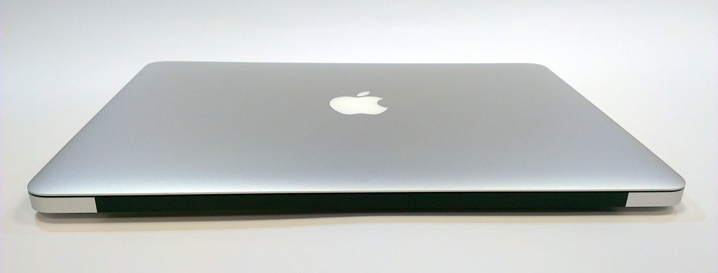 Apple MacBook Air 13 (Mid-2012) - スペック、テスト、価格