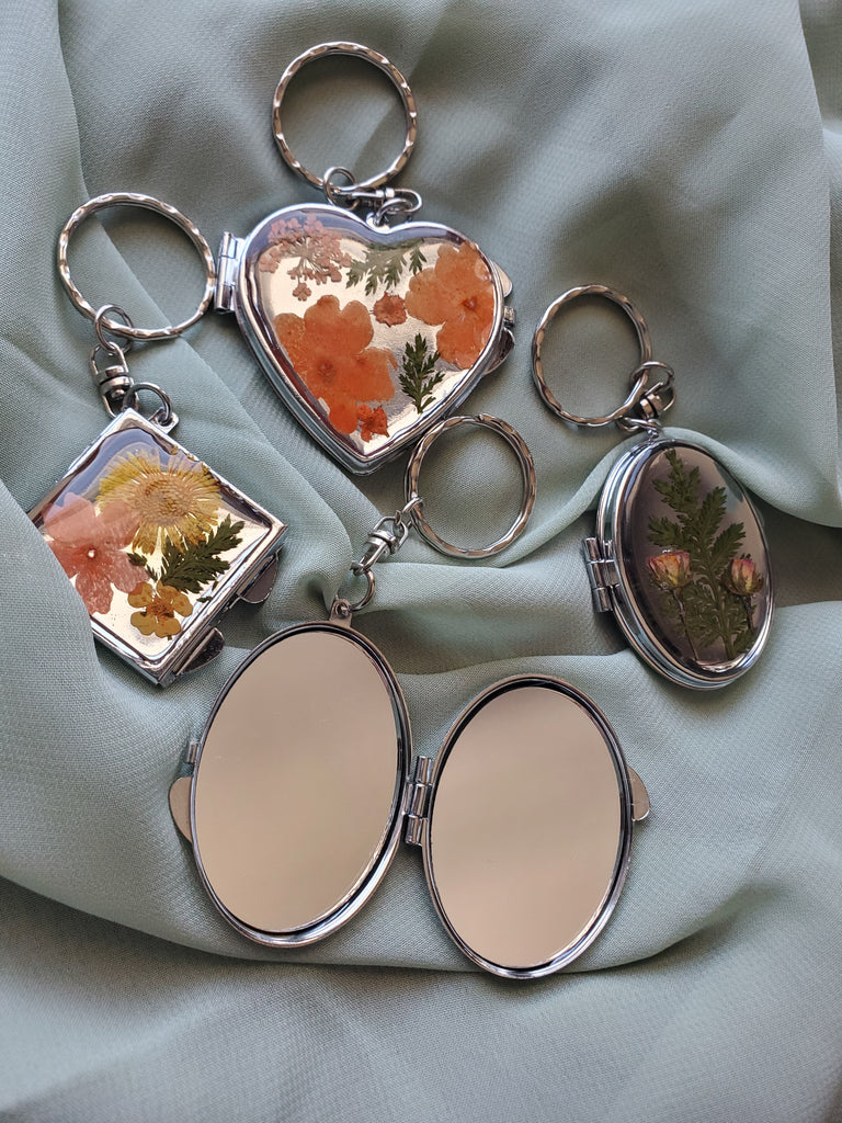 FLORAL Mirror keychain – Lapis Lily Market