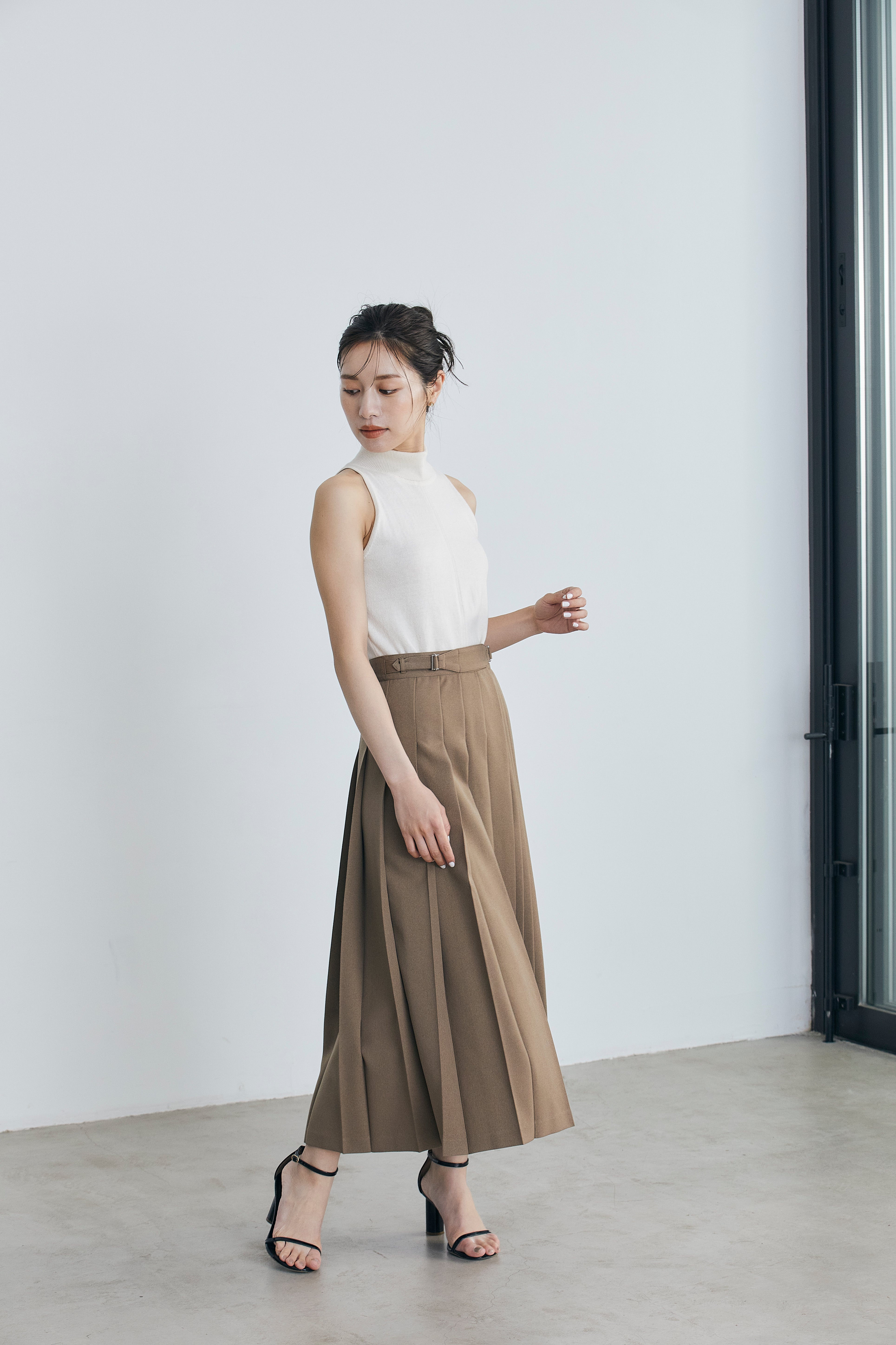 再入荷】Asymmetry pleats skirt – L'AUBE BLANC
