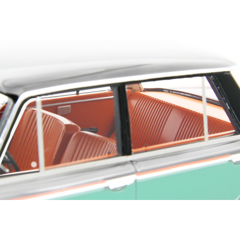 Fiat 1300 TAXI Roma 1961 Model car 1:18 Laudoracing